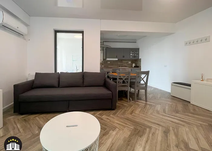 Azimuth Apartman Năvodari