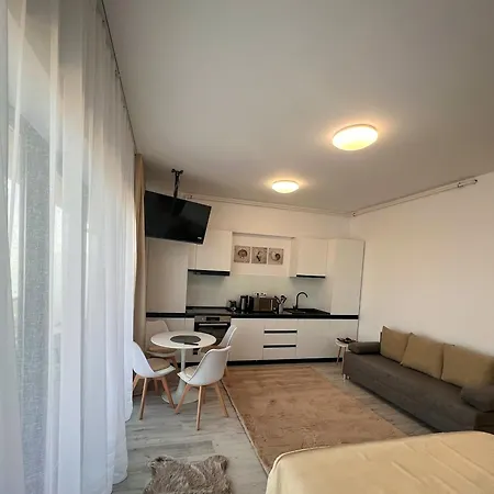 Azimuth Apartment Navodari