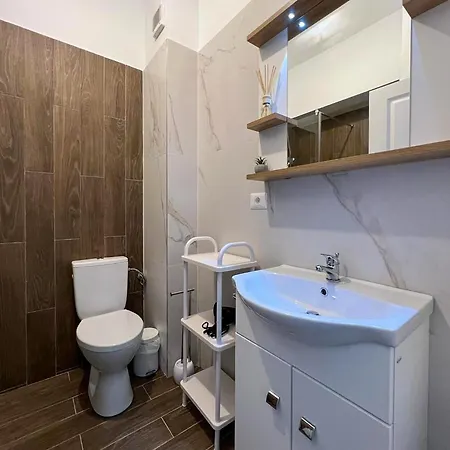 Azimuth Apartment Navodari