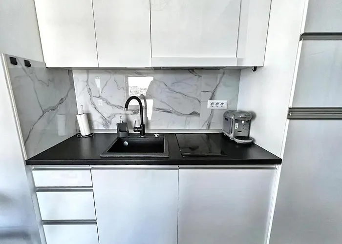 Azimuth Διαμέρισμα Năvodari